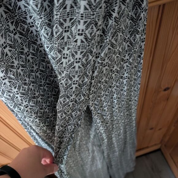 Lulus Casablanca Queen Black and White Print Maxi Halter Dress Size Medium - Picture 4 of 10